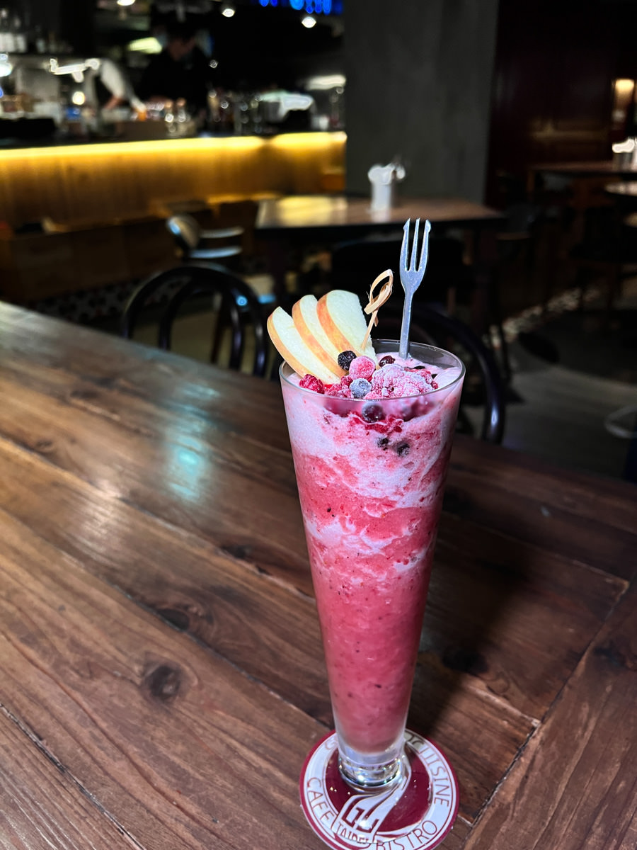 【好米亞】台北東區餐酒館推薦,超人氣工業風網美餐廳,精緻美食完全不踩雷,必點戰斧豬排、香料烤雞,甜點令人銷魂! - 第35張圖