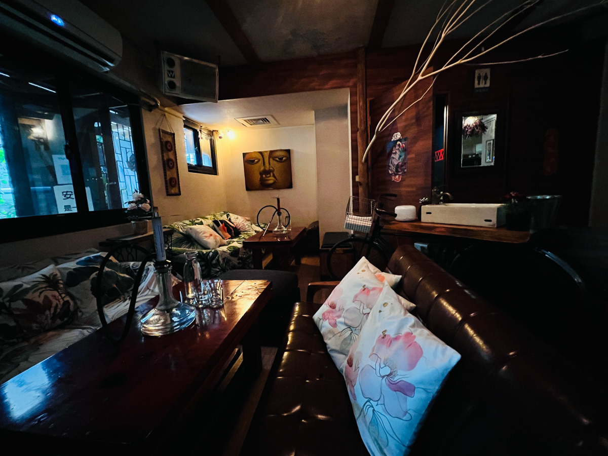 【PLAYING Hookah Bar 餐廳水煙館】台北信義下午茶推薦,水煙與美食的美味饗宴,嚴選一系列甜點直接圈粉啦! - 第2張圖