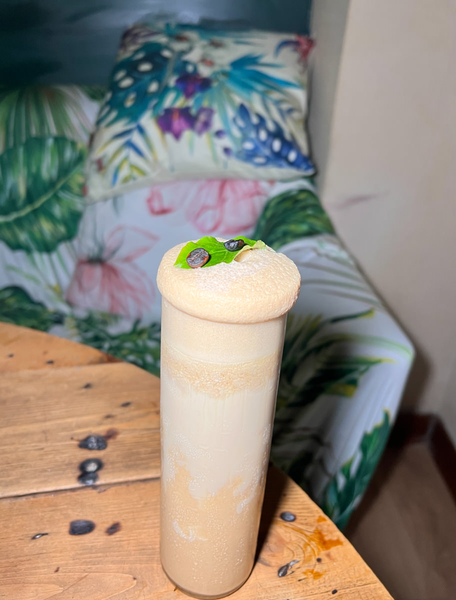 【PLAYING Hookah Bar 餐廳水煙館】台北信義下午茶推薦,水煙與美食的美味饗宴,嚴選一系列甜點直接圈粉啦! - 第11張圖