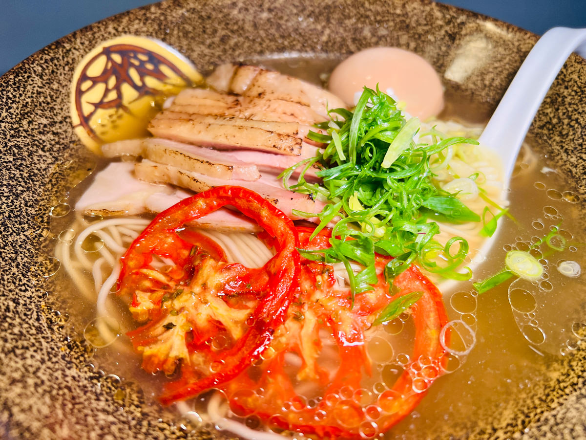 【狸匠拉麵-深夜拉麵】2025最新菜單,台中超人氣拉麵排隊美食,必點大盛系列超划算,單人用餐續麵一球免費!記憶中的日本風味! - 第10張圖