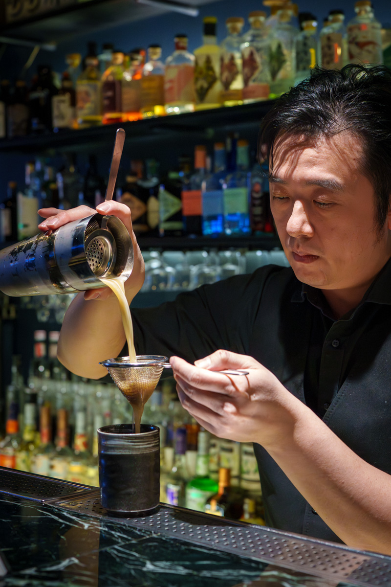 【無心戒酒互助會-成都分會】台北西門酒吧推薦,推薦必點特色調酒PUNCH、超好吃提拉米蘇!外國觀光客最愛去的西門酒吧! - 第12張圖 【無心戒酒互助會-成都分會】台北西門酒吧推薦,推薦必點特色調酒PUNCH、超好吃提拉米蘇!外國觀光客最愛去的西門酒吧!