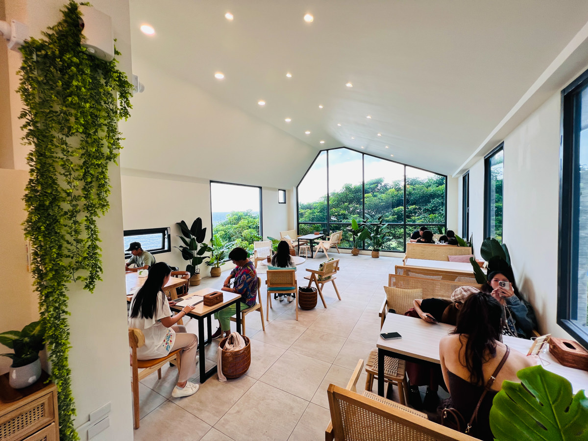【九號咖啡-石城館】2025最新菜單~網路熱搜宜蘭網美打卡秘境!宜蘭頭城下午茶推薦,看美麗海景享用精緻輕食甜點美食 - 第4張圖