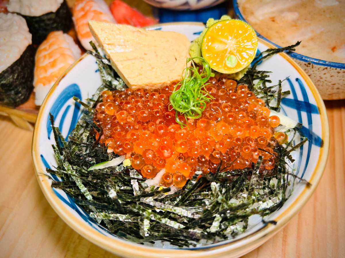 【森川丼丼大橋橫町】台中西屯美食推薦,人氣破表的浮誇系日式料理,平價享受頂級餐點,網路熱搜好評台中餐廳 - 第34張圖