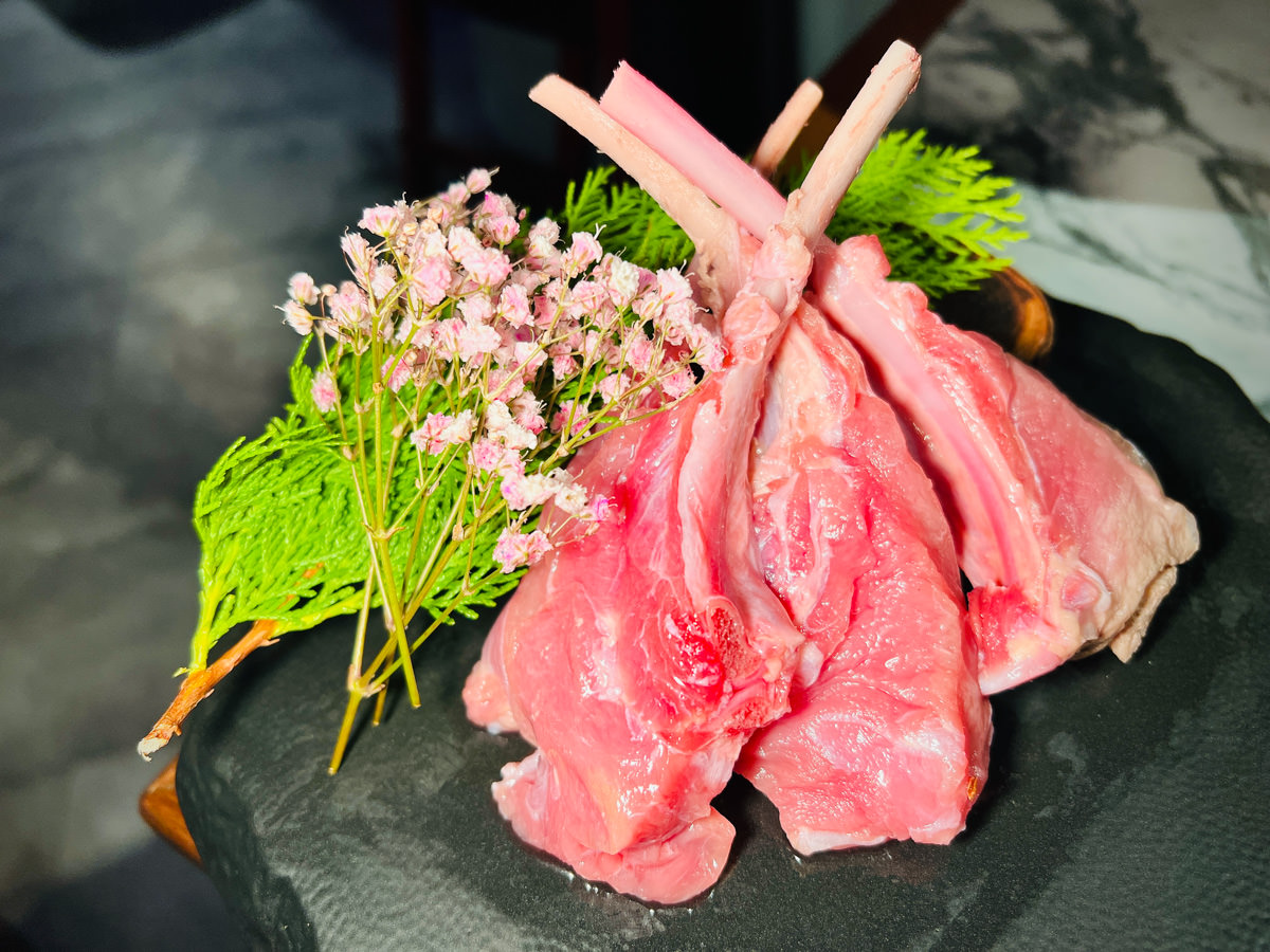 【Eartha燒肉餐酒館】台中必吃燒肉美食推薦!專人代烤的頂級美味饗宴,網路4.9好評的台中必訪餐廳首選! - 第46張圖
