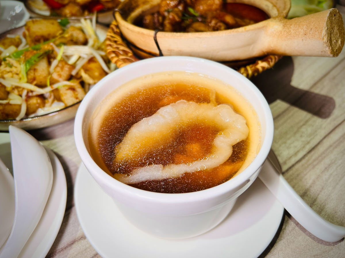 【粵焱港式料理】中和南勢角美食推薦,1個人也能吃的精緻港式料理,內用白飯無限續加!中和人氣必吃宵夜 - 第25張圖