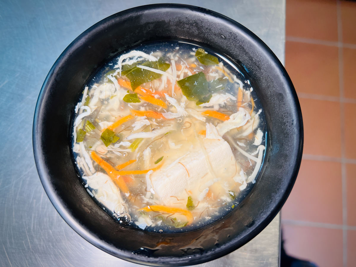 【虎記餃子】台北世貿美食推薦,網路熱搜脆皮煎餃!信義區必吃平價中華料理,線上外送訂餐主食50元起! - 第43張圖