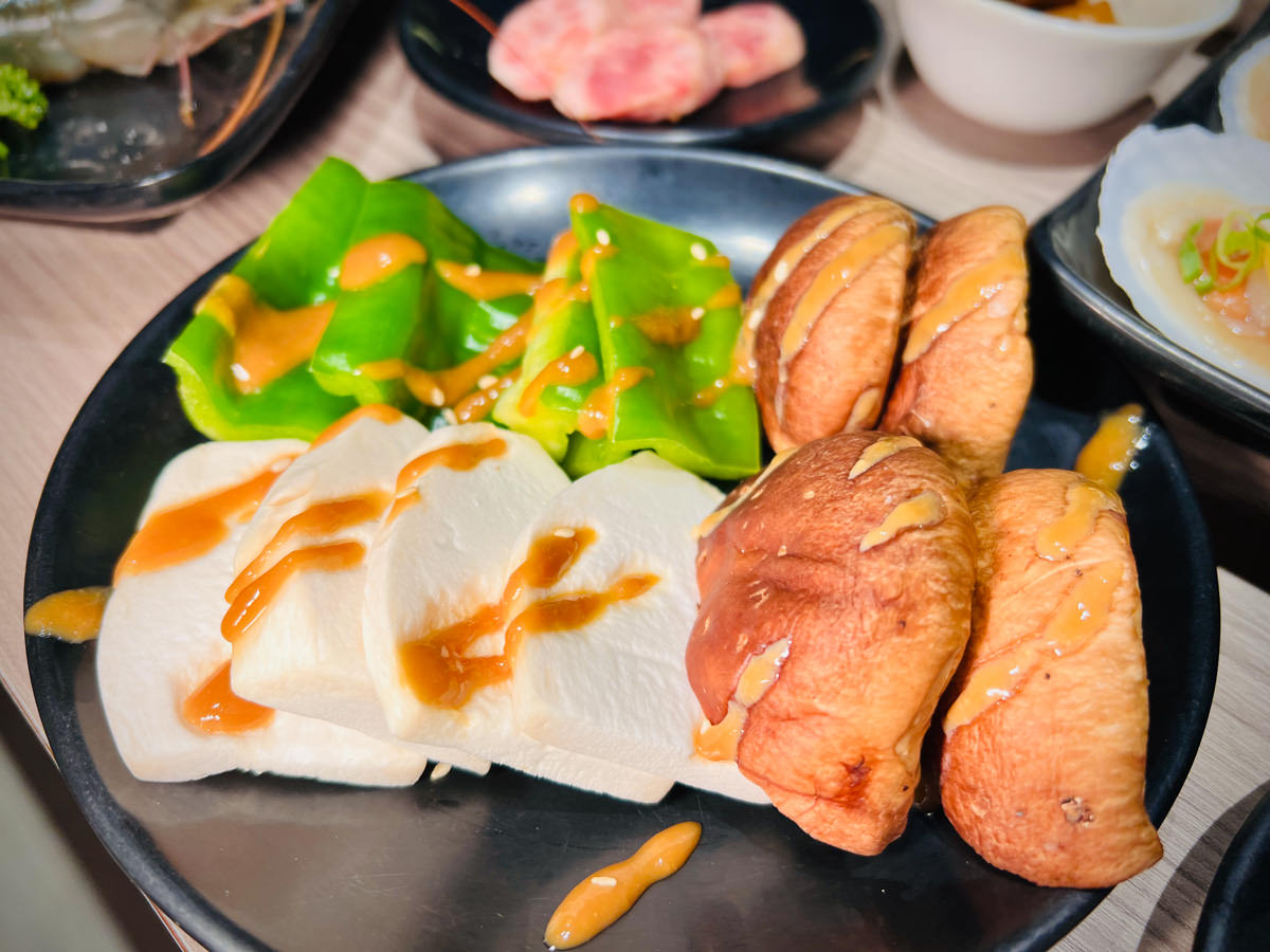 【羊角 炭火燒肉】台中燒肉美食吃到飽推薦,火烤兩吃869元起,新鮮嚴選食材奢華饗宴,台中聚會餐廳首選! - 第51張圖