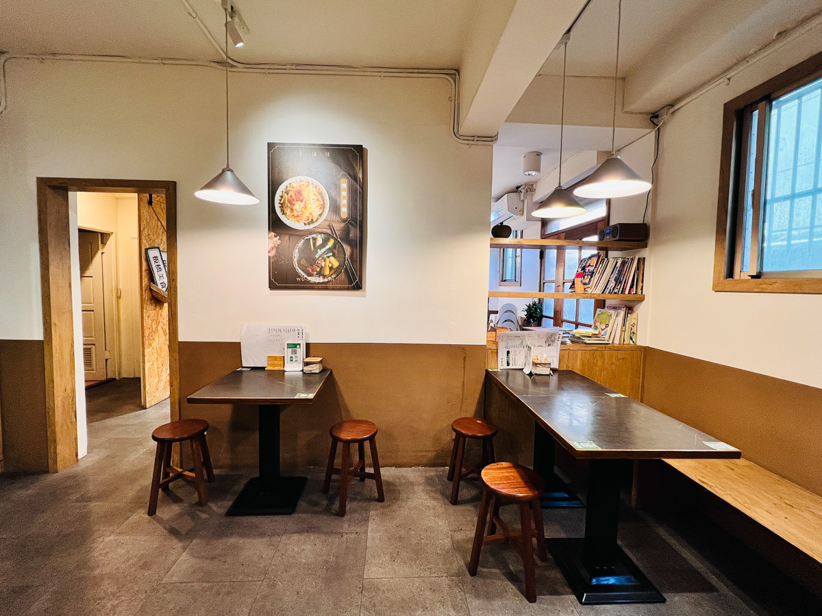 【吾時•食】新北板橋牛肉麵推薦,板橋網路熱搜巷弄排隊美食,記憶中的純淨原味,來板橋必吃的牛肉麵! - 第4張圖