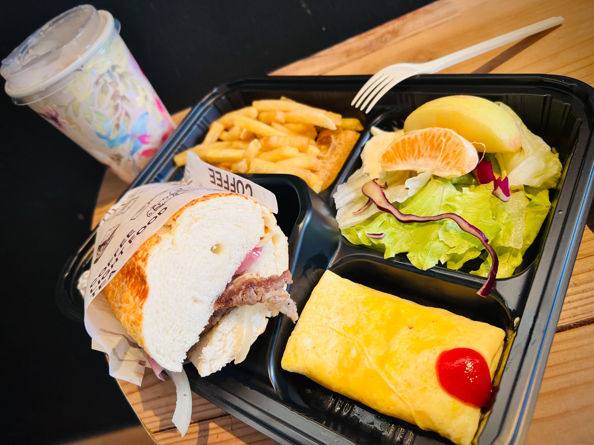 【草悟道文旅】台中平價飯店推薦,挑戰台中最划算的住宿!現代工業風裝璜熱門打卡點,遊走周遭景點超方便! - 第19張圖