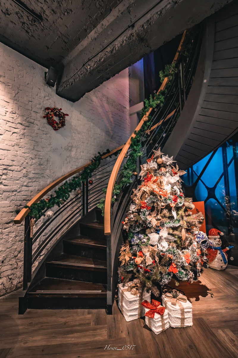 【鷹house Bistro】台北忠孝復興餐酒館推薦,千萬裝潢沉浸式網美餐酒館,精緻美食調酒饗宴,再玩高爾夫模擬器! - 第2張圖