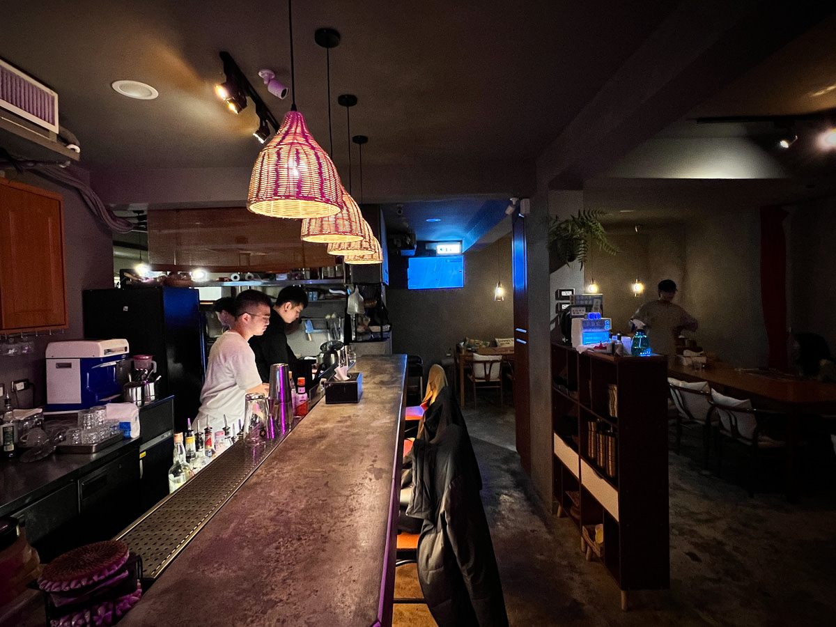 【來吧 sunset】新北板橋南洋風餐酒館推薦,3小時調酒暢飲只要1000元!板橋絕美的聚會餐廳推薦 - 第11張圖