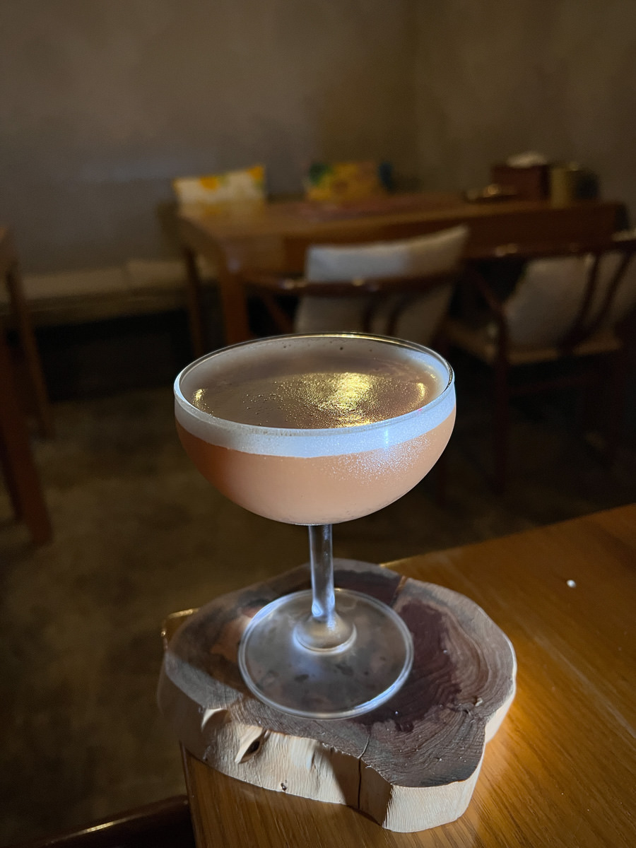 【來吧 sunset】新北板橋南洋風餐酒館推薦,3小時調酒暢飲只要1000元!板橋絕美的聚會餐廳推薦 - 第46張圖
