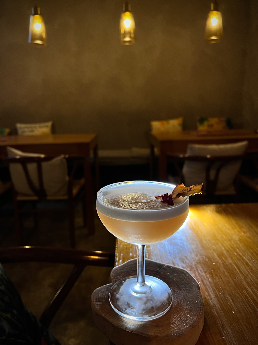 【來吧 sunset】新北板橋南洋風餐酒館推薦,3小時調酒暢飲只要1000元!板橋絕美的聚會餐廳推薦 - 第45張圖