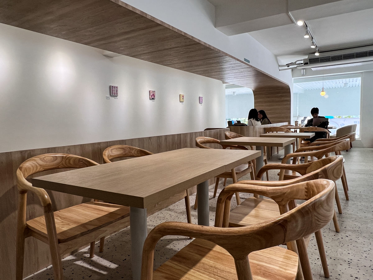 【FOUR U Coffee】高雄文青質感咖啡廳推薦,手作四吋蛋糕甜點與健康輕食,高雄下午茶聚會餐廳首選! - 第18張圖