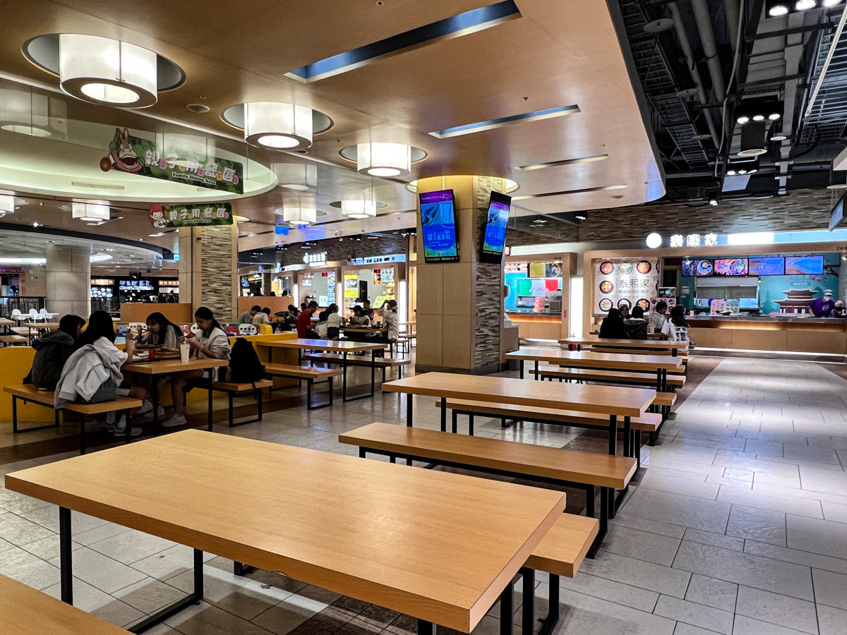 【義大世界購物廣場】全國首創品牌直營OutletMall,超過700個品牌進駐,高雄人氣網美打卡景點推薦! - 第28張圖