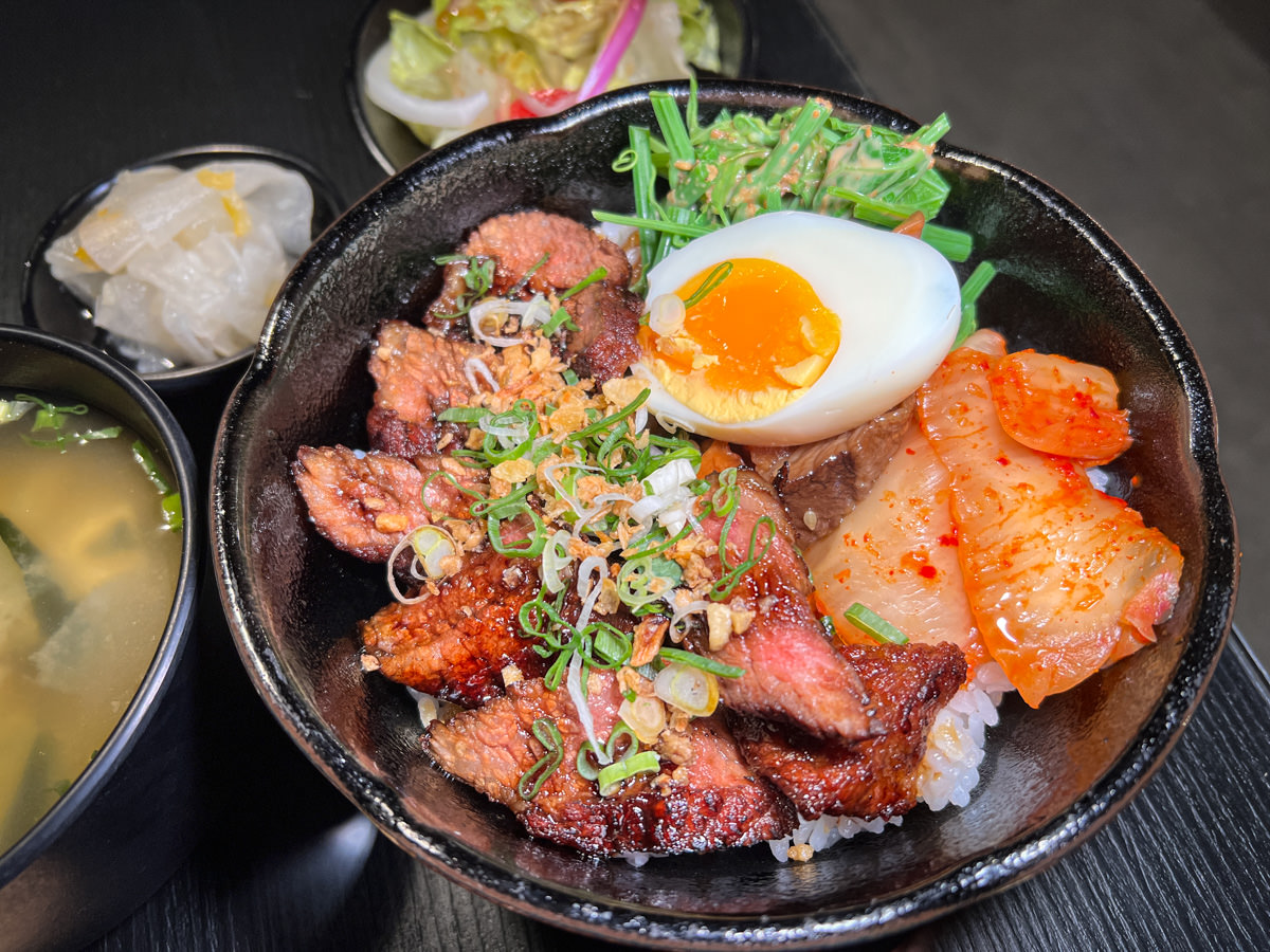 【一号基地】台北慶城街美食推薦,人氣熱銷商業午餐190元起!日式料理升級套餐物超所值,松山區日式居酒屋首選! - 第20張圖