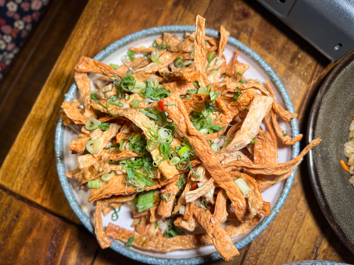 【激安の食事酒場-市府二號店】台北信義居酒屋美食推薦,暢飲兩小時只要8,道地日式風情聚會紓壓! - 第25張圖