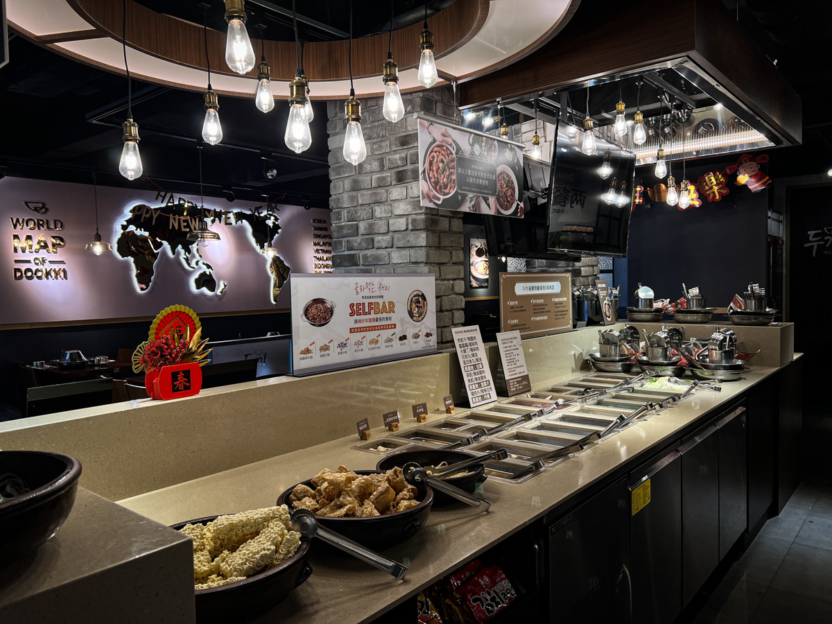 【兩餐韓國年糕火鍋】板橋新埔火鍋吃到飽349元起,任選超豐富食材,出示學生證享優惠,不定期推出新餐點! - 第9張圖