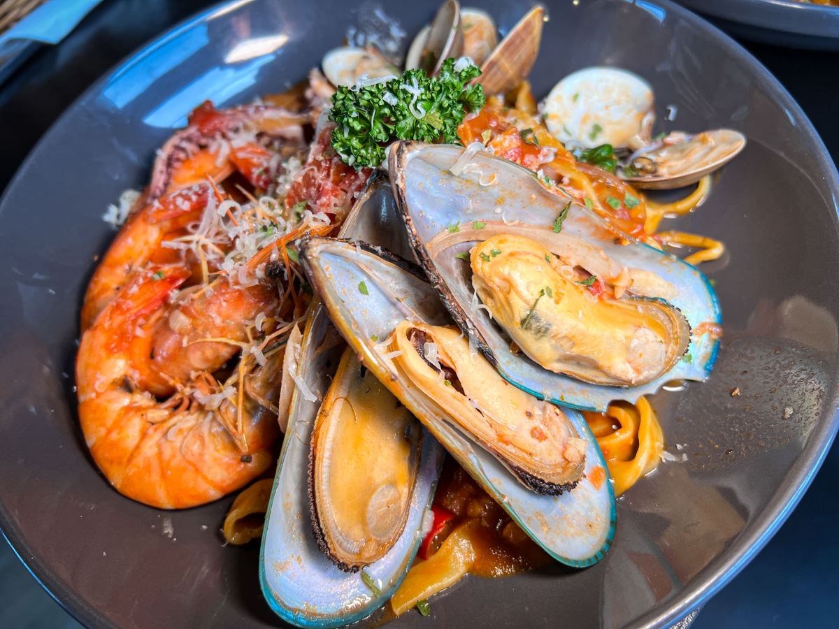 【ABV 閣樓餐酒館】板橋唯一高樓景觀餐酒館!享受道地歐陸料理美食,板橋府中約會餐廳推薦! - 第44張圖