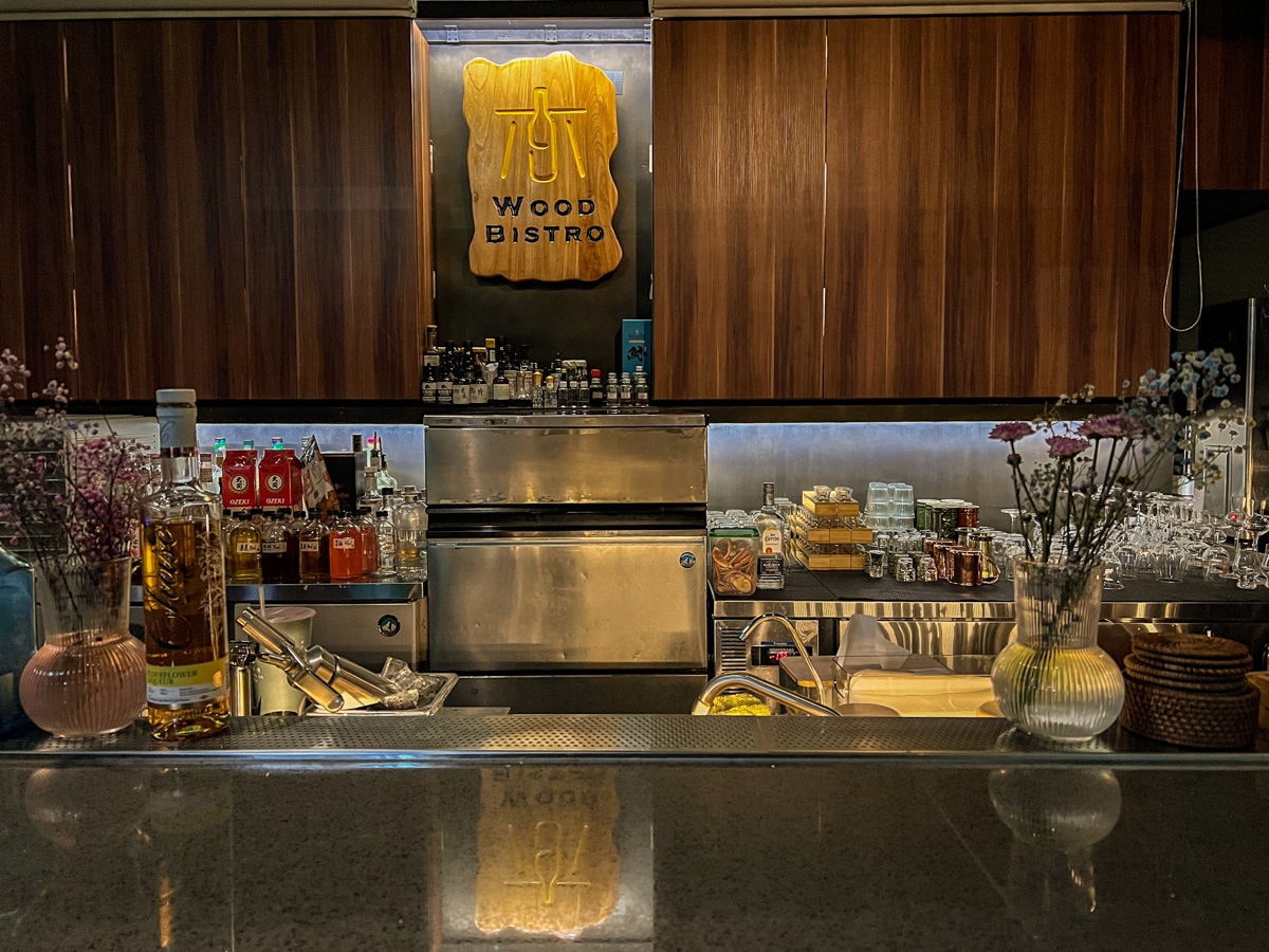 【木餐酒館 Wood Bistro】板橋新埔餐酒館推薦,創意料理與特色調酒的美食饗宴,板橋在地最溫馨的聚會餐廳! - 第6張圖