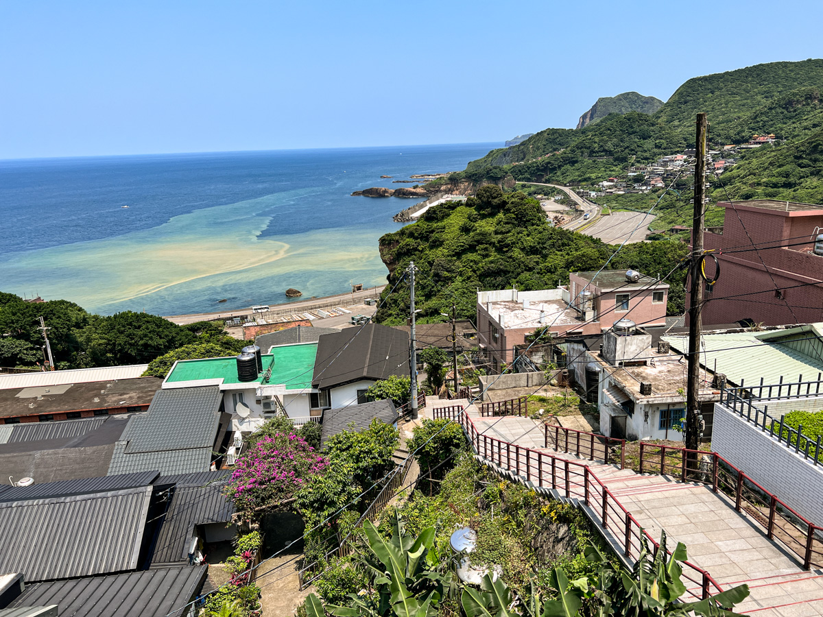 【應許美地民宿】水湳洞質感海景民宿推薦,千萬級絕美海景盡收眼底,12人團體包棟民宿首選! - 第69張圖