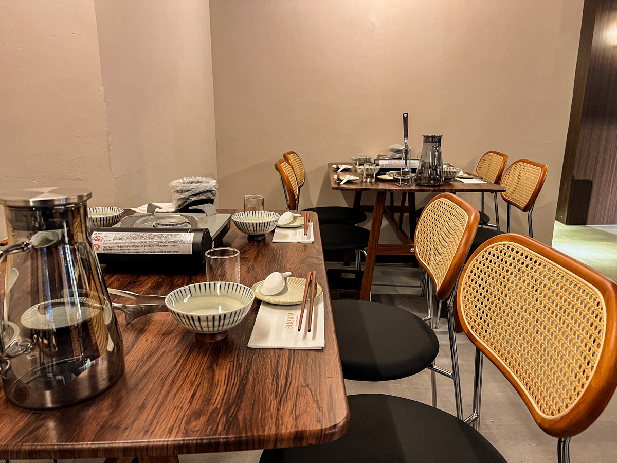 【Bulimia 溫體牛火鍋】台北高級溫體牛火鍋推薦,全台唯一日本頂級和牛與美國牛手切!台北大巨蛋聚會餐廳首選 - 第6張圖