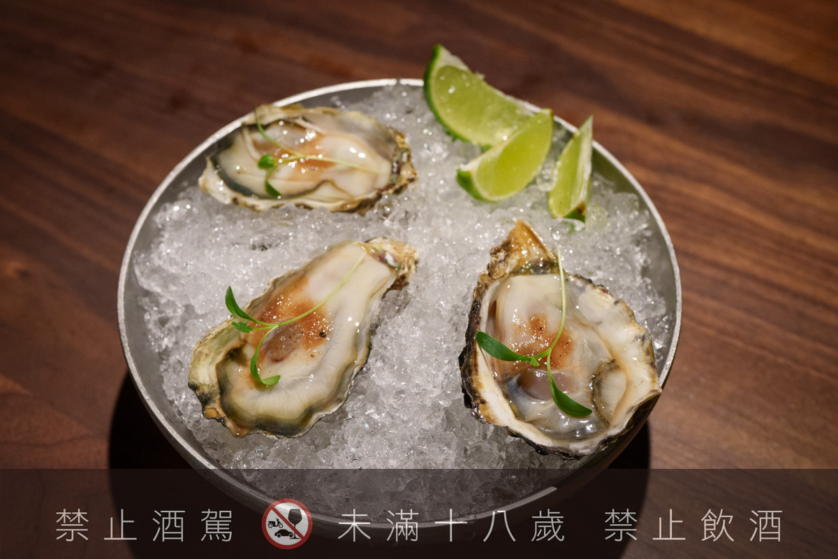 【無心戒酒互助會-同溫層俱樂部】台北西門最熱門餐酒館推薦，特色必點Bucket桶調酒、同溫層特調，西門包場聚會餐廳首選！