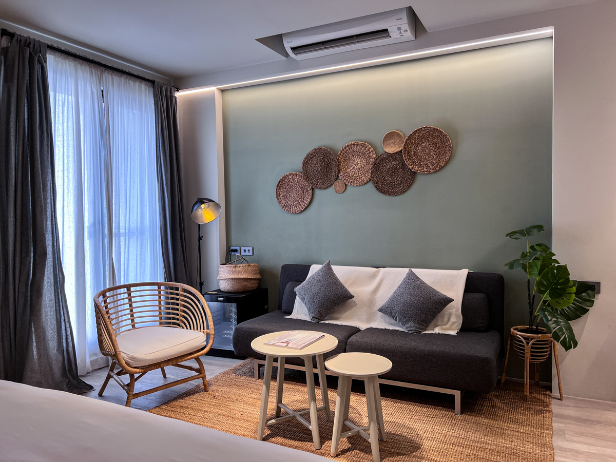 【Coming Home Apartment】宜蘭民宿推薦,結合住宿與酒吧的夢幻渡假民宿!趨近完美的質感設計裝潢,喝完酒直接上樓睡覺好幸福! - 第22張圖