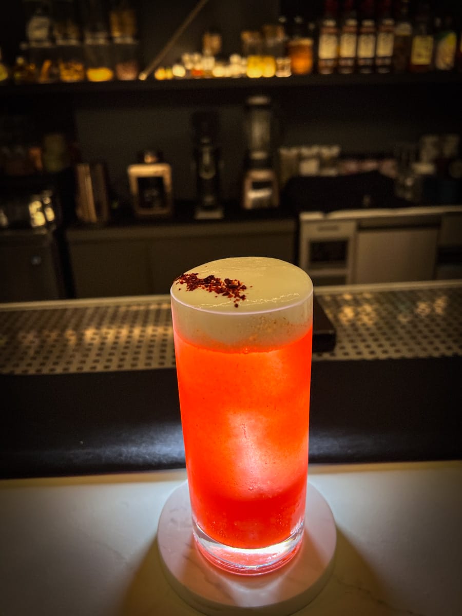 【Coming Home Bar】宜蘭網美酒吧推薦,打造宜蘭最Chill的喝酒聚會新地標,特色調酒如藝術般創作,人氣提拉米蘇限量供應! - 第21張圖