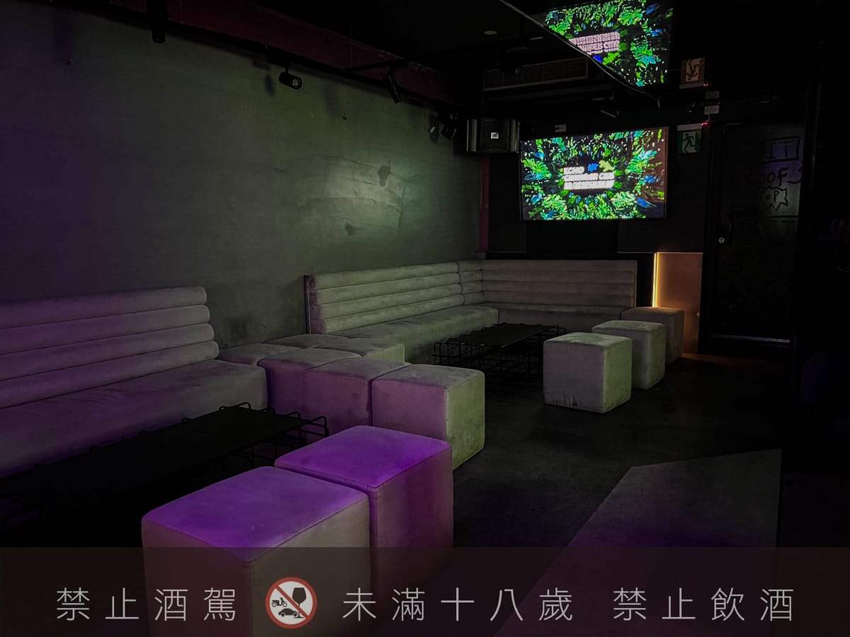 【無心戒酒互助會-同溫層俱樂部】台北西門最熱門餐酒館推薦,特色必點Bucket桶調酒、同溫層特調,西門包場聚會餐廳首選! - 第22張圖
