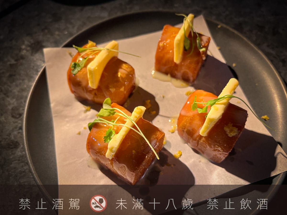 【無心戒酒互助會-同溫層俱樂部】台北西門最熱門餐酒館推薦,特色必點Bucket桶調酒、同溫層特調,西門包場聚會餐廳首選! - 第56張圖