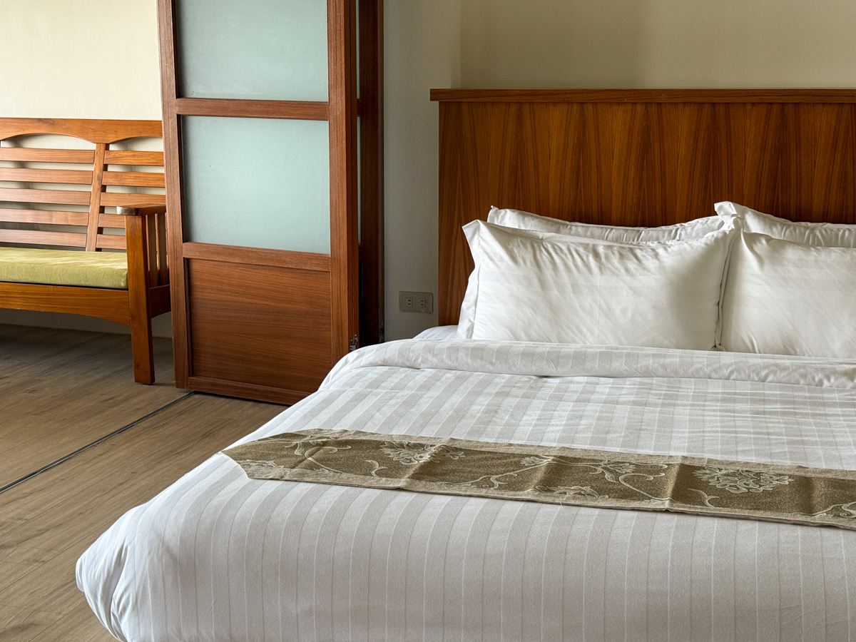 【隱山居】九份最美海景包棟民宿推薦，2~10人入住獨享3層樓山海美景，最神秘的九份網美打卡民宿！