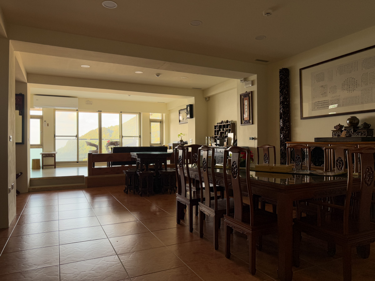 【隱山居】九份最美海景包棟民宿推薦，2~10人入住獨享3層樓山海美景，最神秘的九份網美打卡民宿！