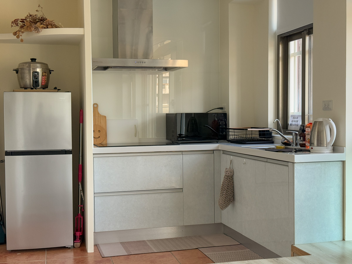 【隱山居】九份最美海景包棟民宿推薦，2~10人入住獨享3層樓山海美景，最神秘的九份網美打卡民宿！