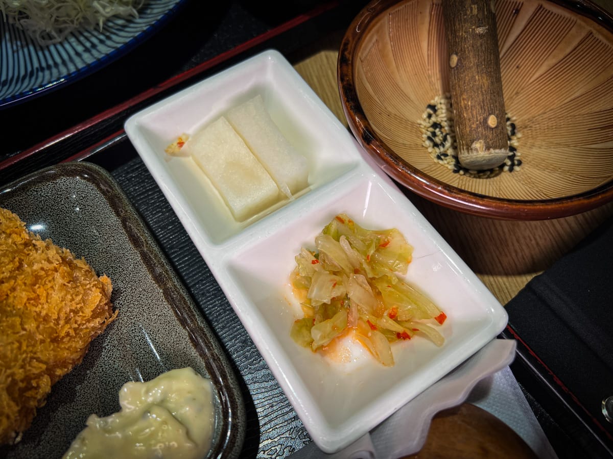 【芝麻有籽日式豬排餐廳】桃園藝文特區必吃餐廳推薦,TORO里肌肉太好吃!套餐可續飯湯一次,不定期推出新餐點! - 第37張圖
