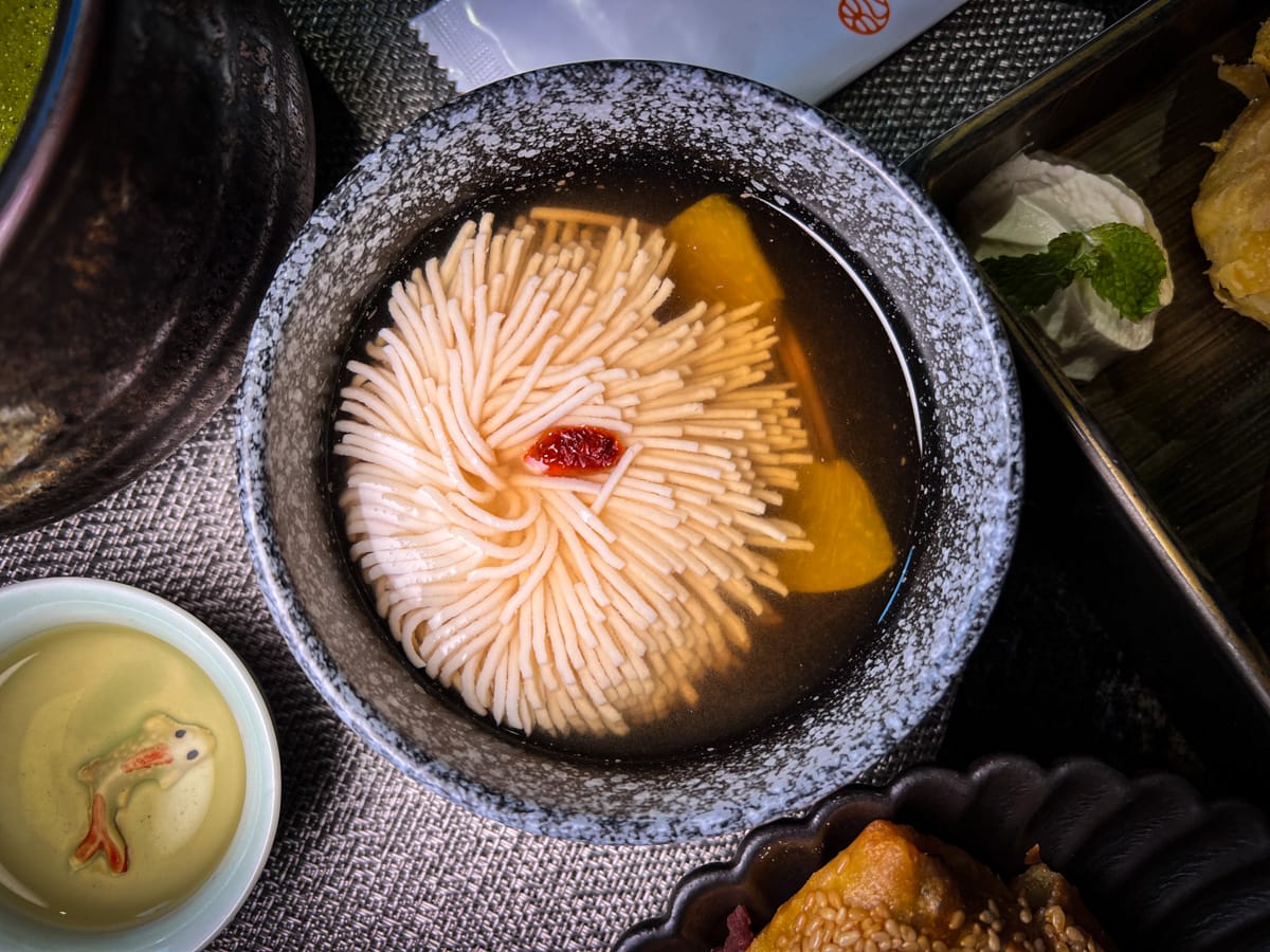 【橋山.壽喜燒】台北必吃日式頂級壽喜燒專門店,嚴選頂級肉品與新鮮食材,源自日本東京·人形町百年名店料理傳承! - 第69張圖