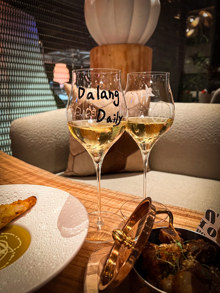 【Poetry 如詩】台北內湖質感餐酒館推薦,儀式感滿分的200坪大空間,多款特色異國料理美食,熱門台北約會餐廳首選! - 第50張圖