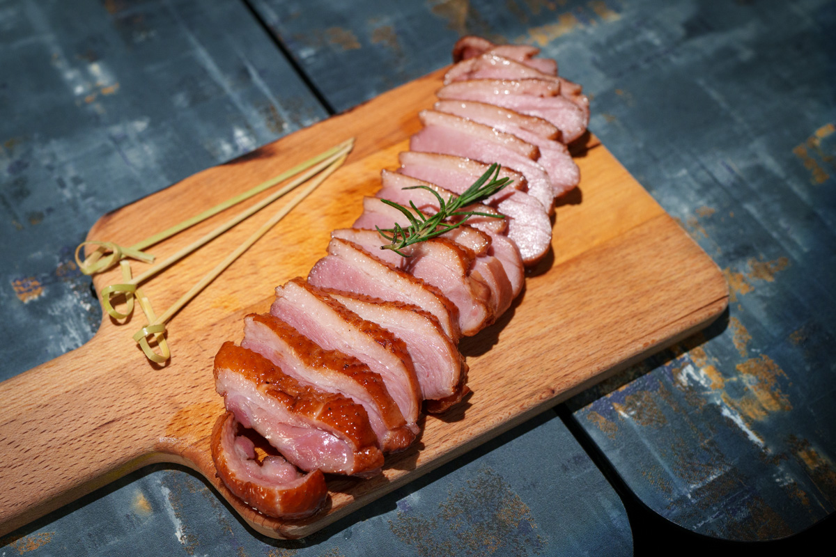 【ONCE Cafe&Bar 無心戒酒互助會-西寧分會】台北西門特色酒吧推薦，絕美獨家琴酒特調，白天喝咖啡晚上喝酒！感受晝夜流轉全新調酒！