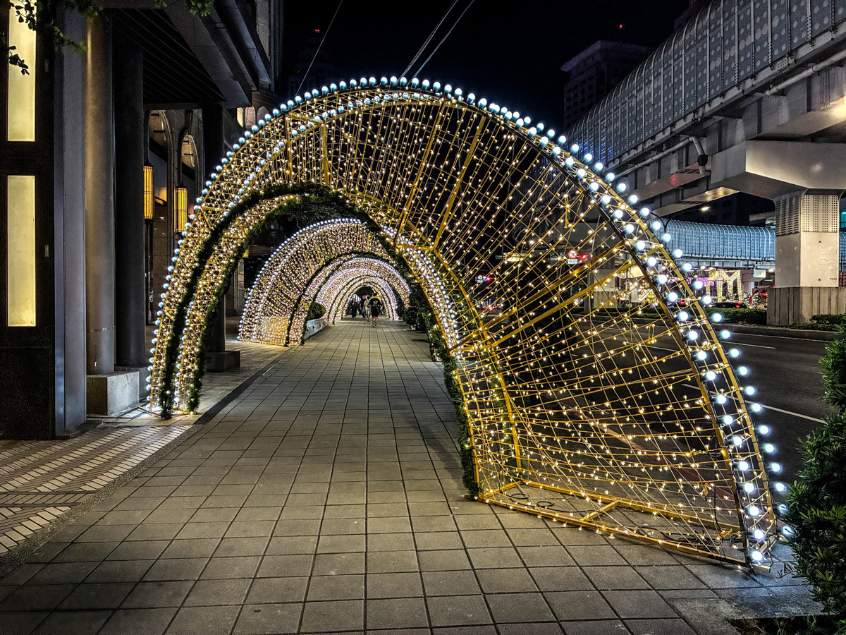 【2025新北耶誕城攻略】時間、地點、主題搶先看!必拍亮點、交通接駁一次掌握!年度最強聖誕節打卡地標! - 第51張圖 【2025新北耶誕城攻略】時間、地點、主題搶先看!必拍亮點、交通接駁一次掌握!年度最強聖誕節打卡地標!