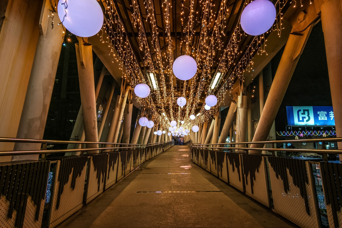 【2025新北耶誕城攻略】時間、地點、主題搶先看!必拍亮點、交通接駁一次掌握!年度最強聖誕節打卡地標! - 第19張圖 【2025新北耶誕城攻略】時間、地點、主題搶先看!必拍亮點、交通接駁一次掌握!年度最強聖誕節打卡地標!