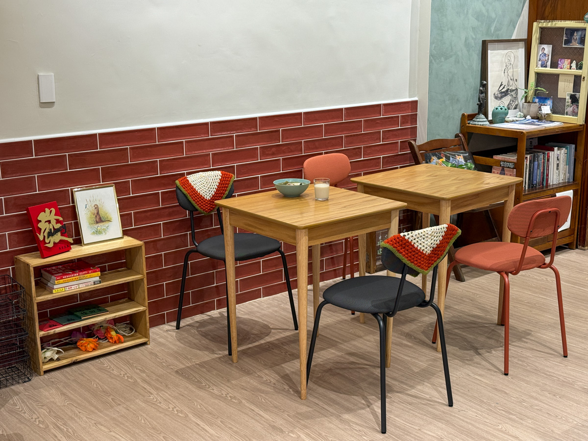 【民主豆花】台中北區隱藏版甜點美食推薦,4大口味豆花、9種配料選擇,獨家必吃首創麻薏粉粿! - 第8張圖