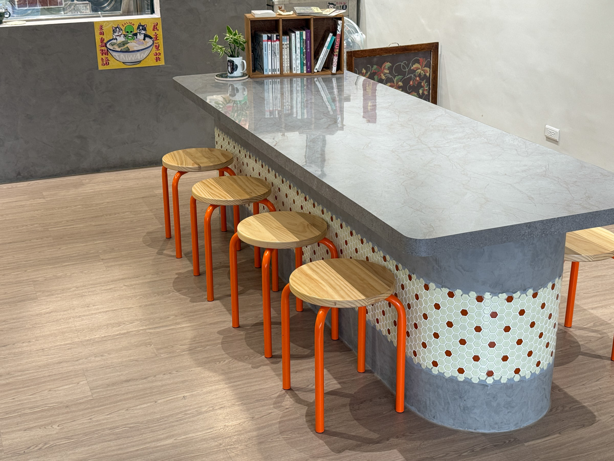 【民主豆花】台中北區隱藏版甜點美食推薦,4大口味豆花、9種配料選擇,獨家必吃首創麻薏粉粿! - 第11張圖