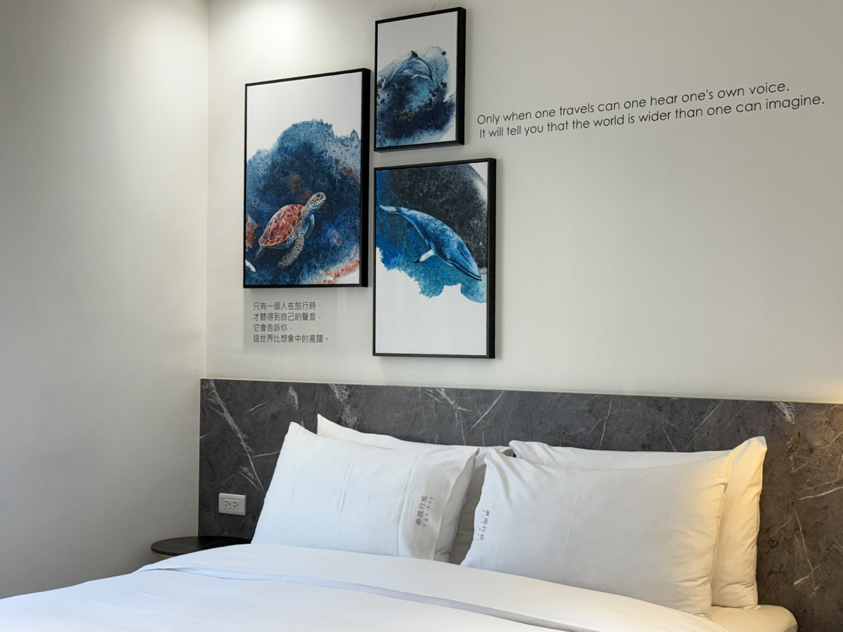 【樂微行旅】台中南區平價商旅住宿推薦,平日1500元起,7大質感設計主題房型,1分鐘步行到忠孝夜市! - 第15張圖