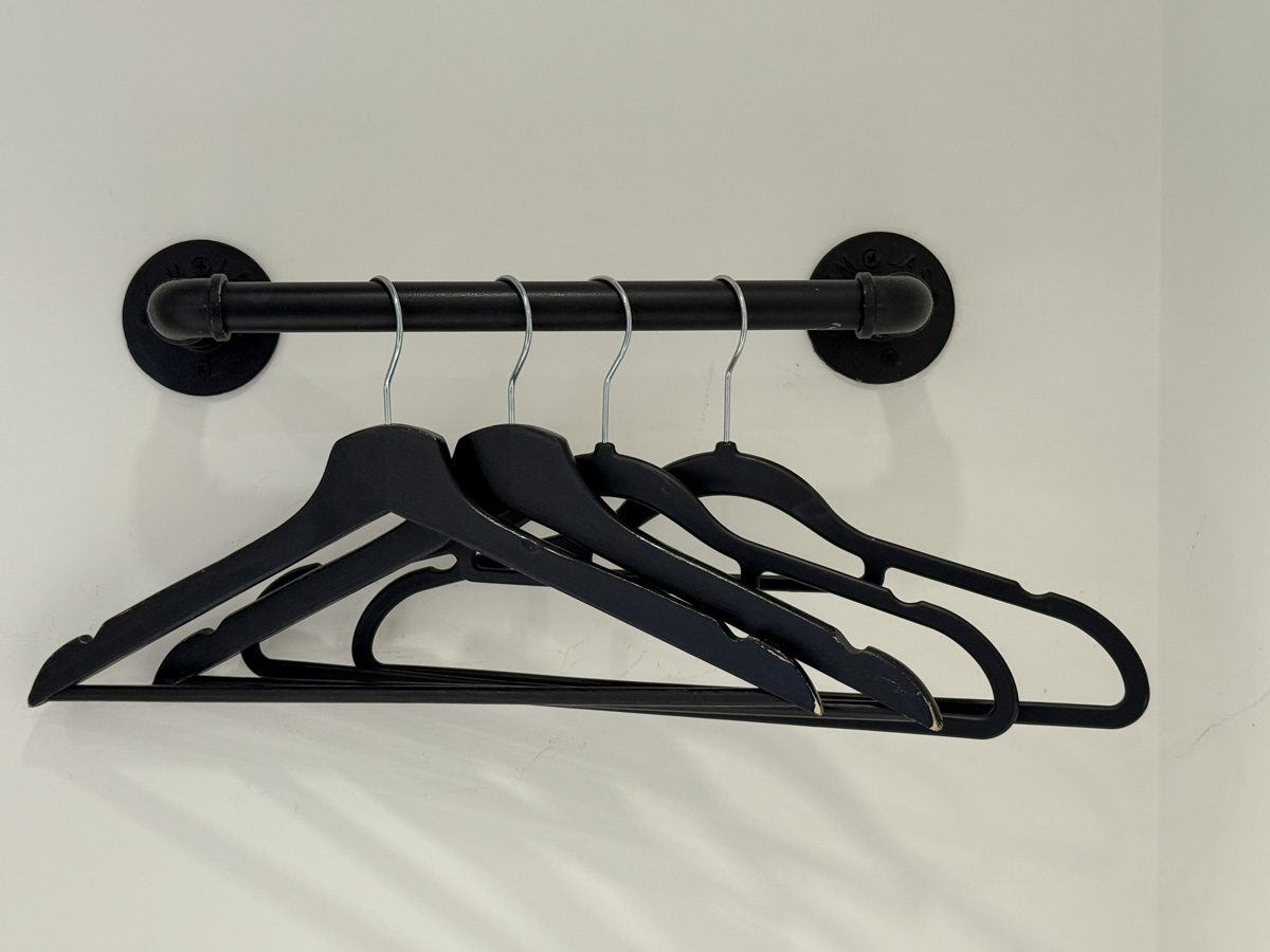 【樂微行旅】台中南區平價商旅住宿推薦,平日1500元起,7大質感設計主題房型,1分鐘步行到忠孝夜市! - 第22張圖