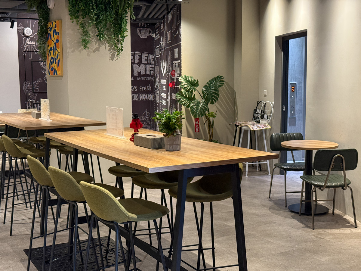 【樂微行旅】台中南區平價商旅住宿推薦,平日1500元起,7大質感設計主題房型,1分鐘步行到忠孝夜市! - 第34張圖