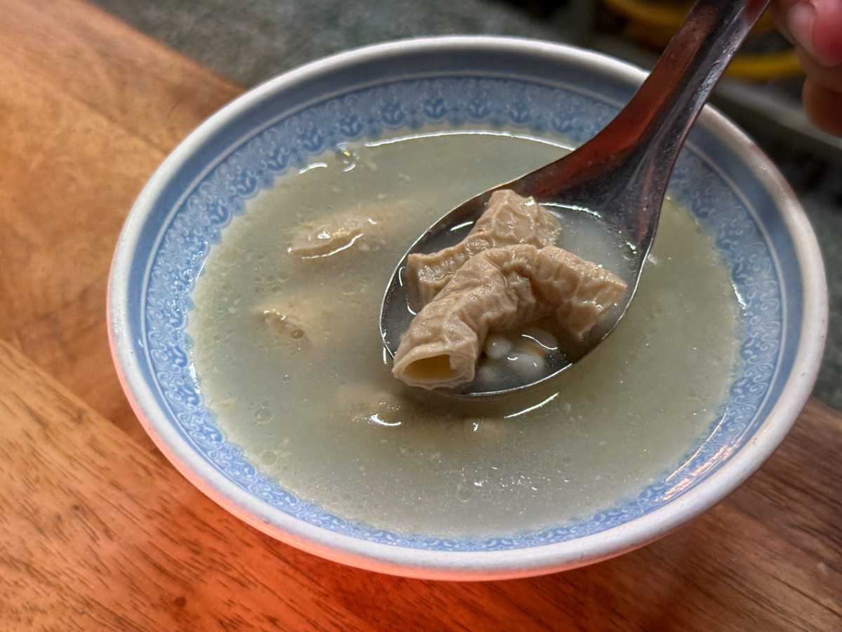 【水仙宮粽葉米糕】台南中西區小吃推薦,招牌必吃米糕35元起,循古法製作,營業超過一甲子的在地名店! - 第15張圖