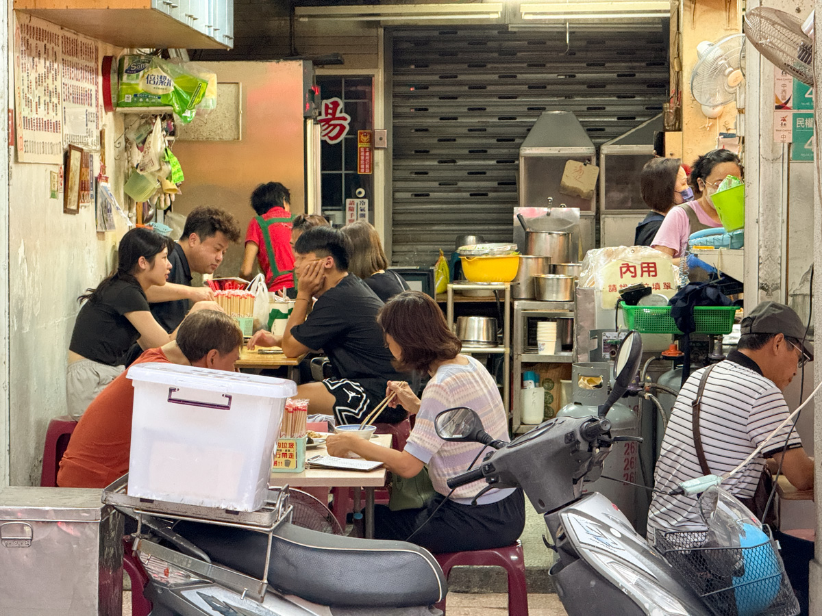 【水仙宮粽葉米糕】台南中西區小吃推薦,招牌必吃米糕35元起,循古法製作,營業超過一甲子的在地名店! - 第6張圖