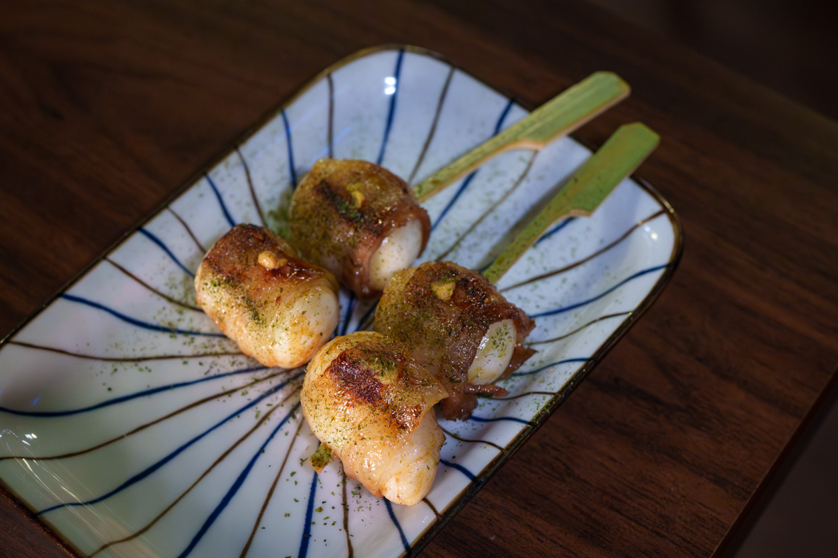 【老藏野炭火居酒屋】板橋江子翠居酒屋美食餐廳推薦，大啖職人料理，當月壽星整桌用餐95折再送秋刀魚！