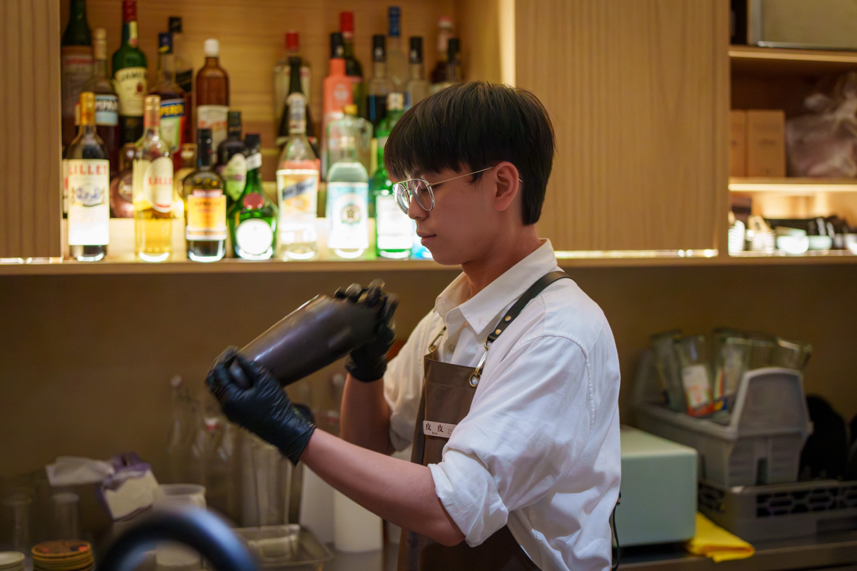 【冰茶專賣店-拉莫分部】台北西門甜點酒吧推薦,人氣必點拉莫士調酒!職人獨家手作甜點、台味特色料理! - 第20張圖 【冰茶專賣店-拉莫分部】台北西門甜點酒吧推薦,人氣必點拉莫士調酒!職人獨家手作甜點、台味特色料理!