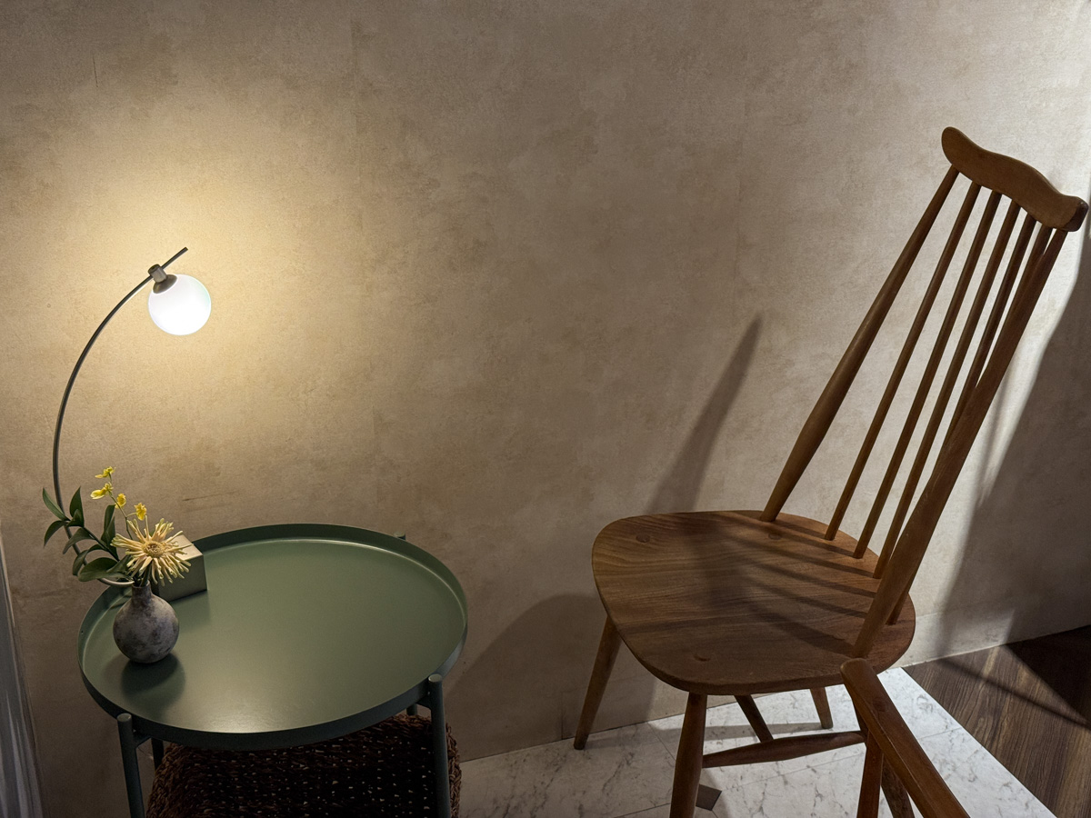 【自己的房間】台南新美街咖啡廳推薦，精緻手沖咖啡，特色必吃手作甜點，續杯飲品半價！